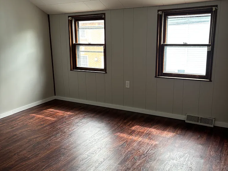 312 N Concord St — Photo 14