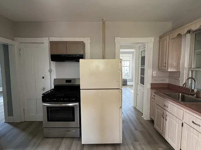 11 Betts Pl — Photo 12