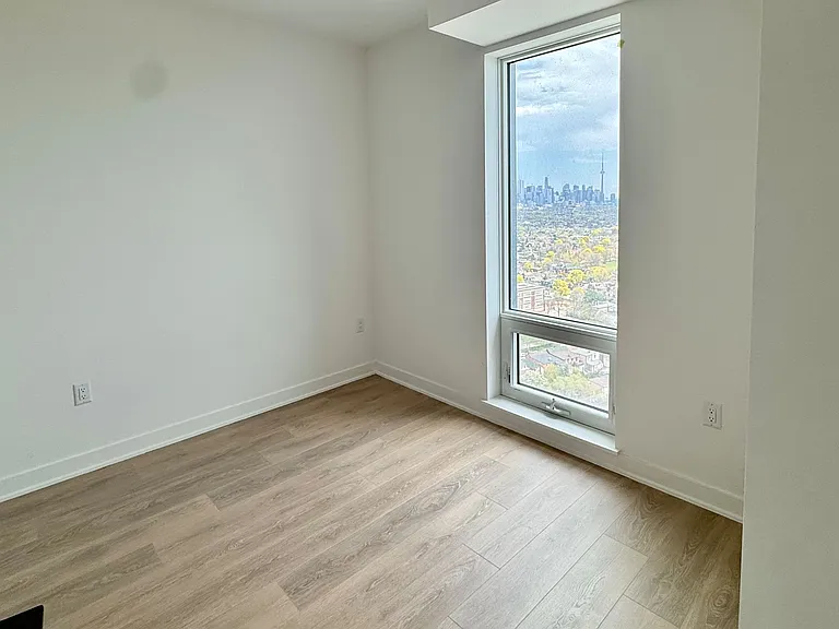 1185 Dupont St #2409 — Photo 12
