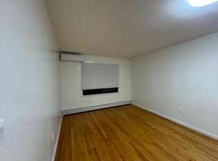 221 Barlow Ave FLOOR 1, Staten Island, NY 10308