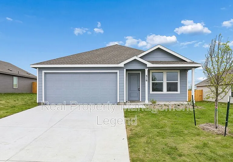 216 Asterwood Ln — Photo 2