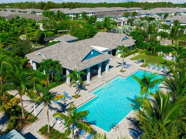 2614 Seychelles Cir #1204, Naples, FL 34112