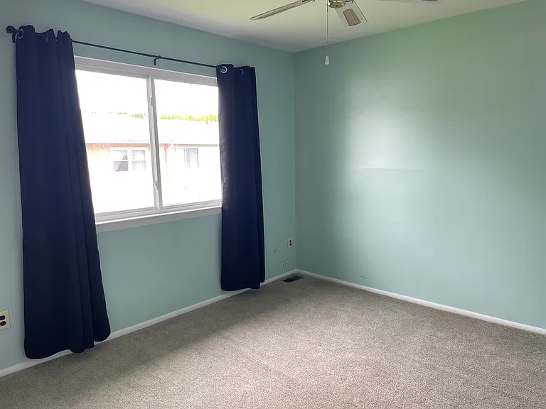 1933 Juniper Ln #25 — Photo 12