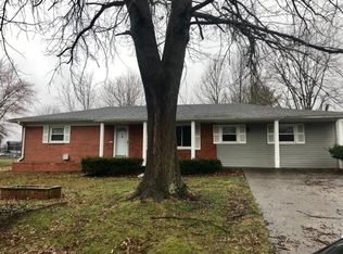 106 Hillcrest Dr, Berea, KY 40403