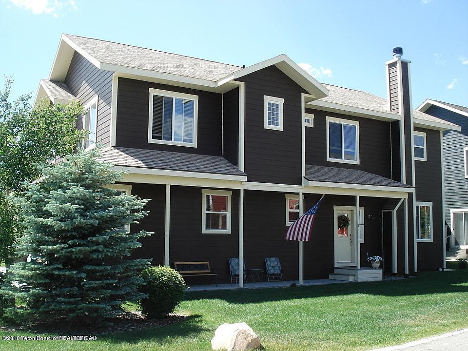 2nd image of 435 Forest View Dr