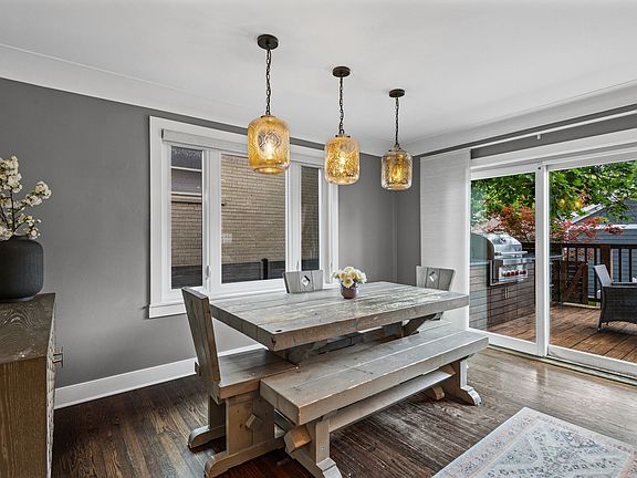 4th image of 6133 N Lenox Ave