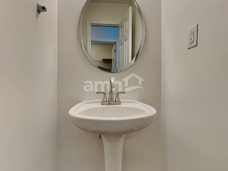 1079 Chapel Creek Rd SW — Photo 10