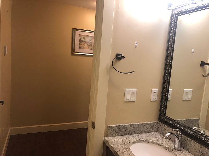 Burnaby House for rent - 1 Bedroom — photo 3