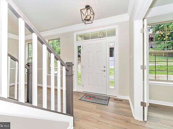 5th image of 6436 Lakeridge Dr