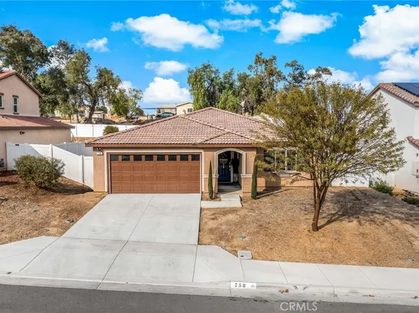 758 Isabella Ct, Perris, CA 92570
