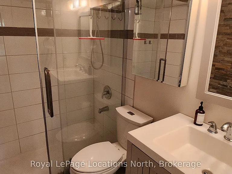 107 Ellen Ln #4 — Photo 12