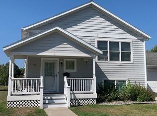 905 NE 1st Ave, Grand Rapids, MN 55744