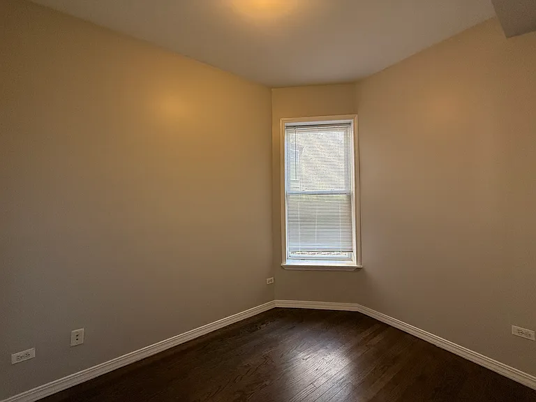 5727 S Michigan Ave #2 — Photo 8