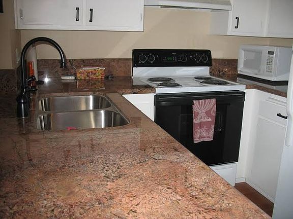 2nd image of 4600 Lamont St Unit 4-321