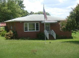 2934 Flat Creek Rd, Lancaster, SC 29720