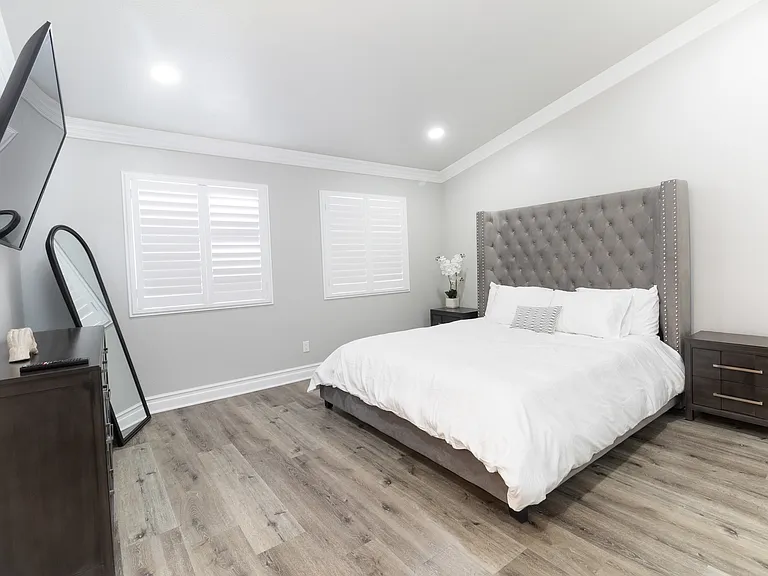4302 Shetland Ln — Photo 12