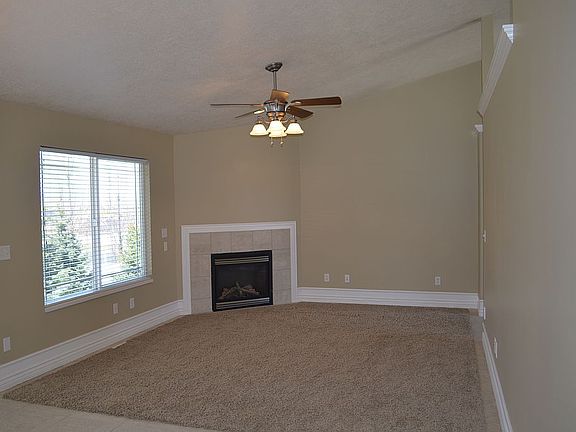 4th image of 14332 S Summer Wind Ln