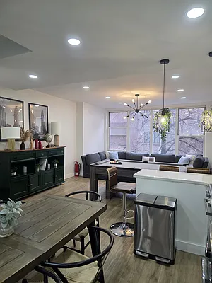 Rented by Kasin Management | media 37