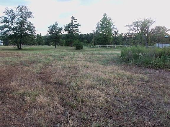 5th image of Whiteside Ln