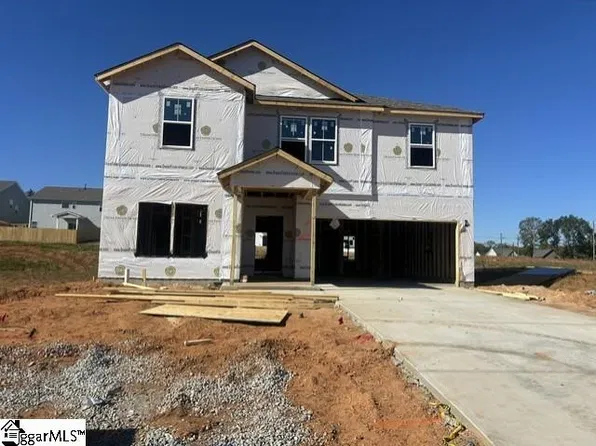 126 Edgewood Farms Ct, Easley, SC 29640