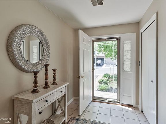 3rd image of 6510 Pioneer Dr