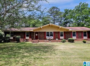 1020 Valley Creek Dr, Anniston, AL 36207