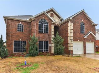 5259 W Cove Way, Grand prairie, TX 75052