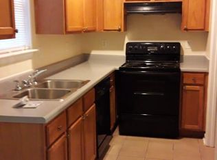 130 Point Place Dr, Cartersville, GA 30120