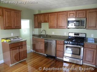 14 Rockland Pl #2D, Malden, MA 02148
