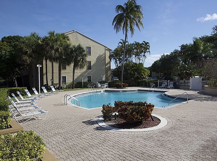 2319 N Congress Ave APT 12, Boynton Beach, FL 33426 Zillow