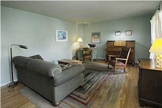 5th image of 364 Shore Haven Dr SE