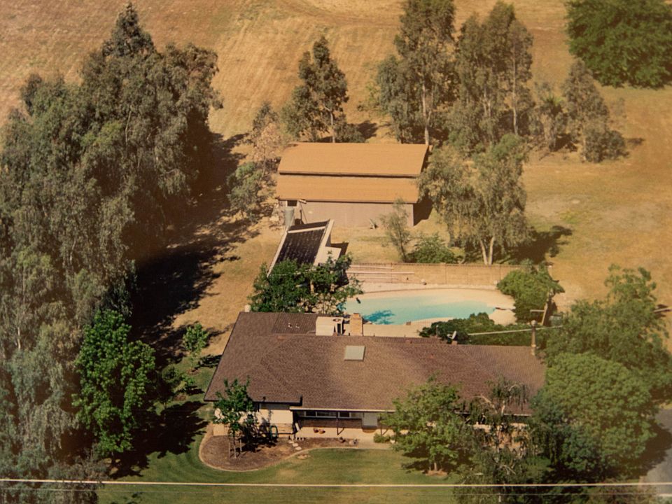 1st image of 8356 Carmencita Ave
