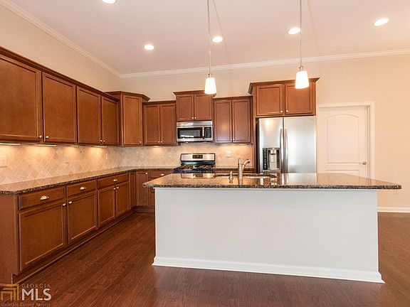 4th image of 1865 Grove Field Ln