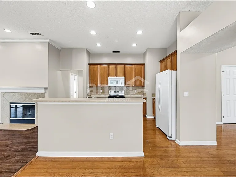 13839 Victoria Lakes Dr — Photo 4