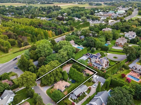 120 Dale Street, Southampton, NY 11968