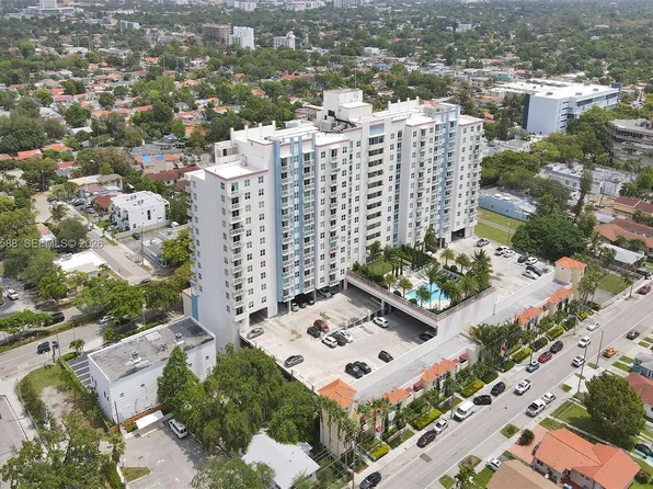 3000 Coral Way, Miami, FL