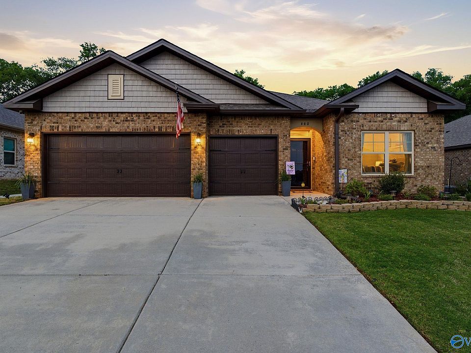 1st image of 460 Jackson Point Cir
