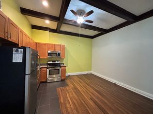 402 Avery St APT 1B, Pittsburgh, PA 15212