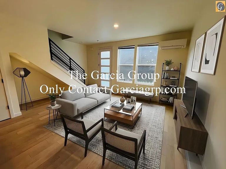 3025 SE Division St — Photo 10