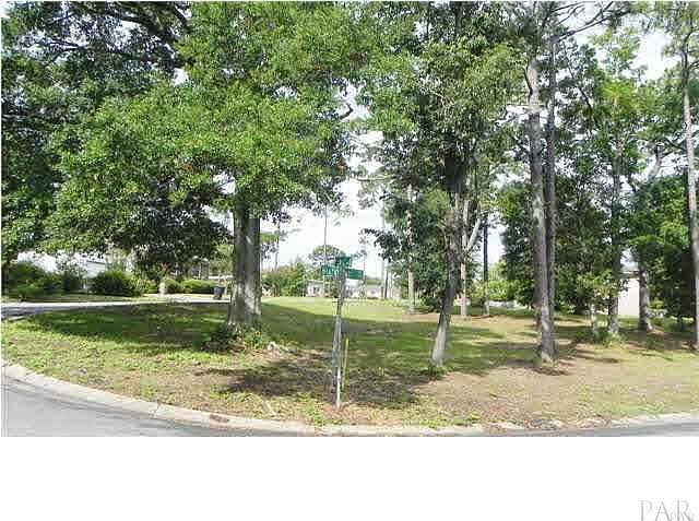 1st image of 2700BLK Blackshear Ave