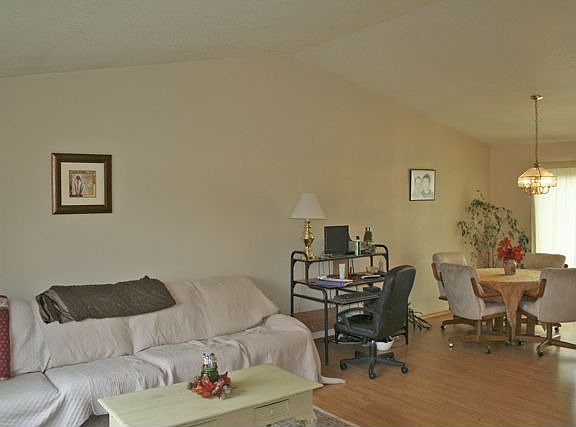 3rd image of 23329 E Maxwell Ave