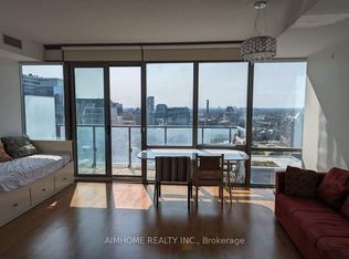 832 Bay St #2001-C01, Toronto, ON M5S 1Z6