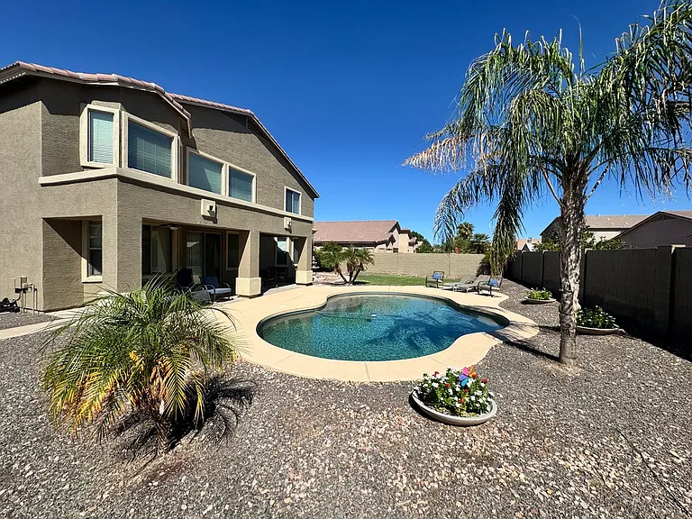 21987 N Balboa Dr — Photo 32