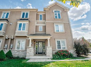 172 Thomas Phillips Dr, Aurora, ON L4G0X8