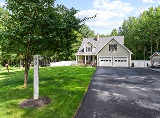 48 N Shore Dr, Gray, ME 04039