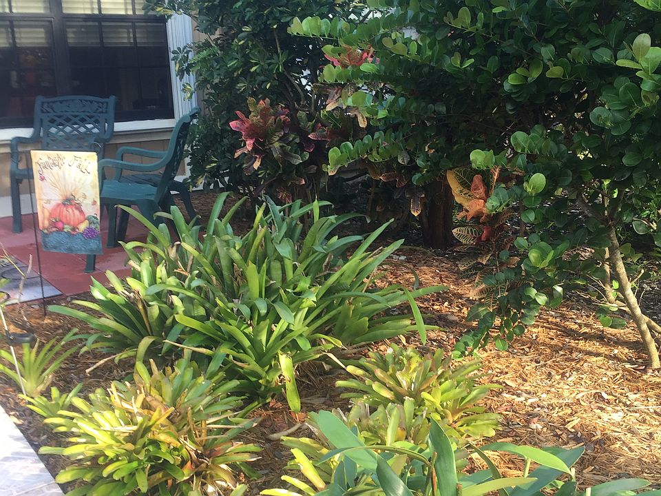 2nd image of 13432 SW 102nd Ln