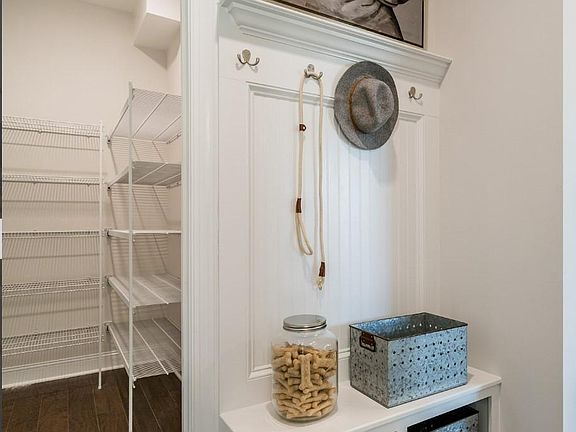 Pantry & mudroom