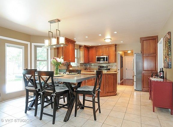 5th image of 1013 Thurman Ave