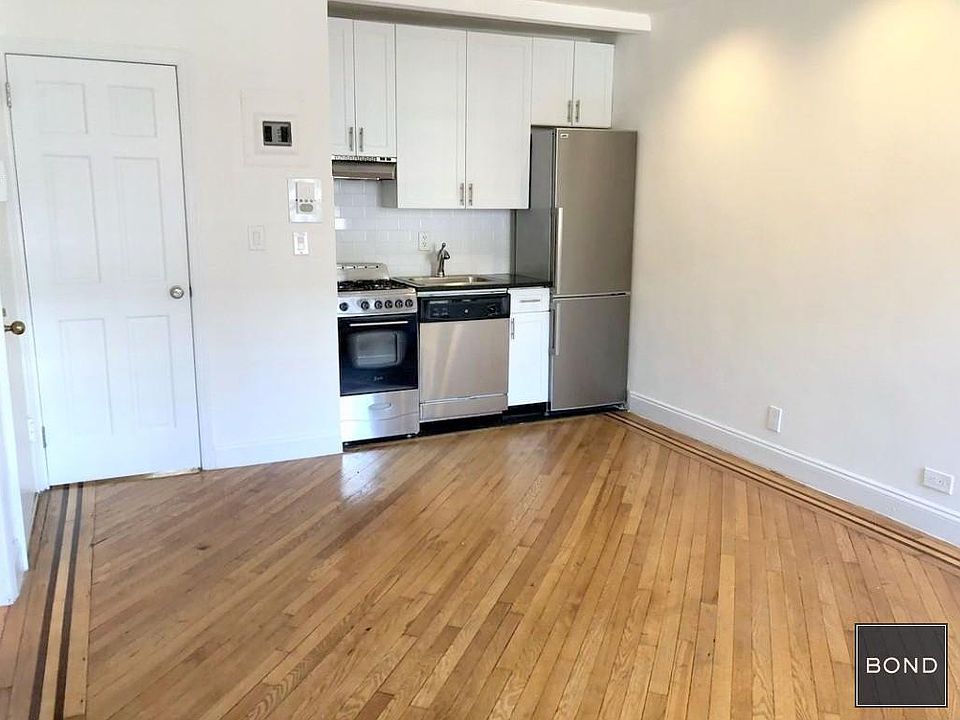 2nd image of 432 E 9th St #8