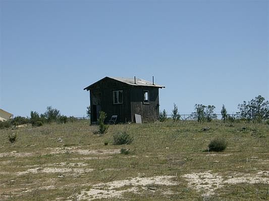 4th image of Zarina Lake Dr